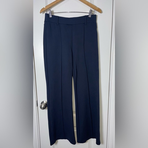 Quince Ultra-Stretch Ponte Flare Leg Pants Navy Size Medium - Picture 5 of 8